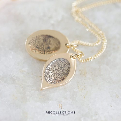 Gold Fingerprint Necklace - BCMs Funeral Directors